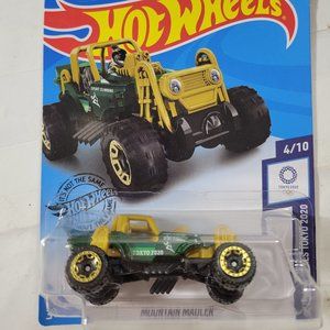 Hot Wheels 2020 Tokyo Mountain Hauler  -- ITEM #470